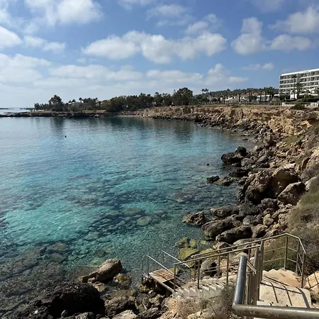 Appartamento Seaview Beachfront Paradise Paralimni